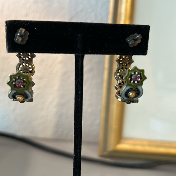 Vintage Nancy and Rise Enamel Brass Tone Hoop Earrings - Picture 4 of 7